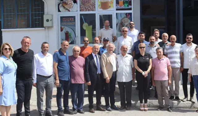 İzmit’te mahalle ziyaretleri devam ediyor