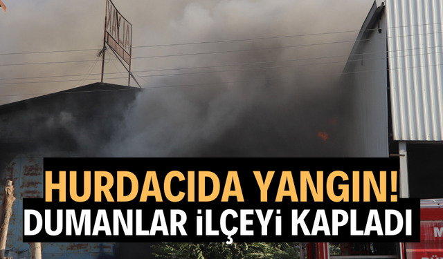 Dumanlar ilçeyi kapladı, itfaiye ekipleri saatlerce mücadele etti