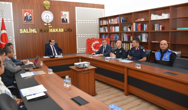 İlçede metruk binalar masaya yatırıldı