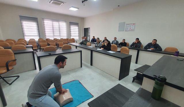 Belediye personeline ilk yardım uygulama eğitimi verildi