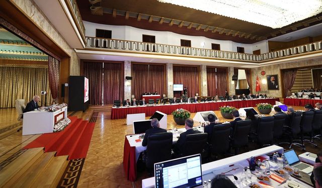 Komisyon yarın Fidan ve Tunç’u dinleyecek