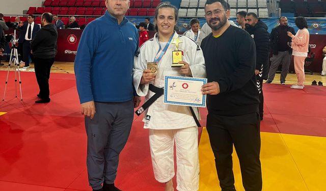 Manisalı Judocu Yadigar Talayhan, Olimpiyatlar için Japonya’da