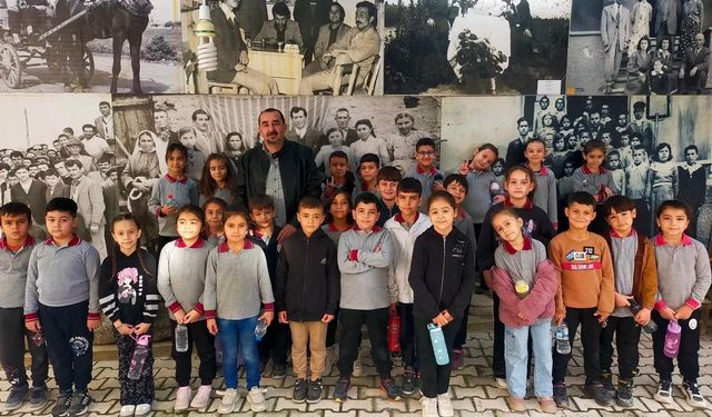 Minik öğrencilerden müze ziyareti