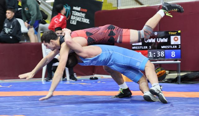 Okul Sporları Güreş Gençler (A) Grup Müsabakaları Manisa’da Başladı