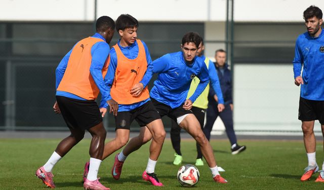 Manisa FK, Vanspor FK hazırlıklarını sürdürdü