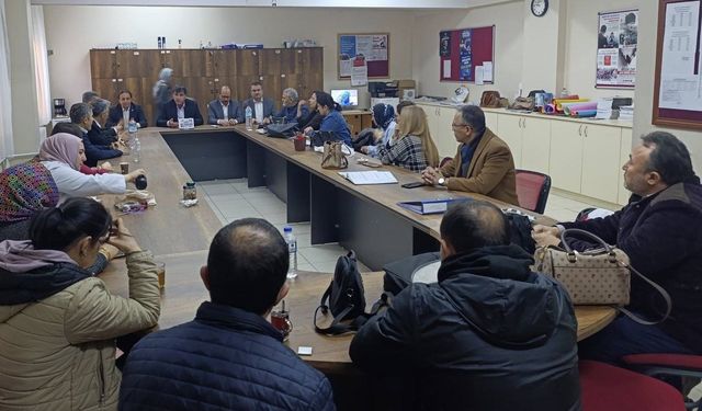 Eğitim-Bir-Sen Manisa 1 No’lu Şube Alaşehir’de eğitim paydaşlarıyla buluştu