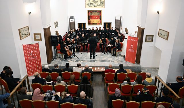 Manisa CBÜ Bilim Kafe’de, Tasavvuf Musikisi Eşliğinde Mevlâna ve Mevlevîlik konuşuldu