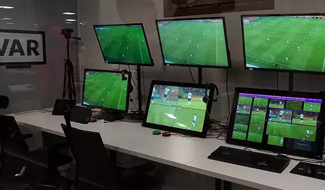 Fenerbahçe - Galatasaray derbisinin VAR hakemi belli oldu!