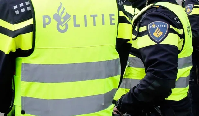 Amsterdam'da bir Yahudi okulunda patlama