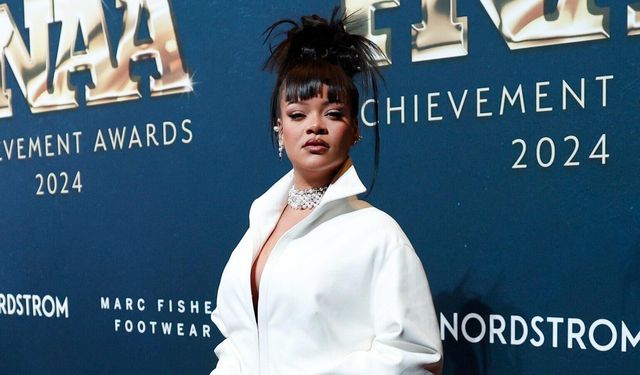 Rihanna'nın evine silahlı saldırı