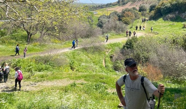 Şehzadeler’de doğaseverler yürüyüşte buluştu