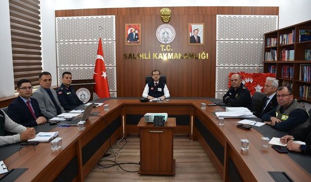 İlçede afet alarmı: Kritik riskler ve önlemler masaya yatırıldı