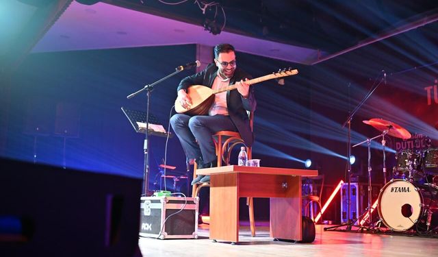 Manisa’da İsmail Altunsaray ile Türkü Dolu Gece