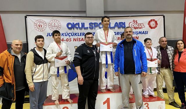 Yunusemre'nin judocuları yine göğsümüzü kabarttı