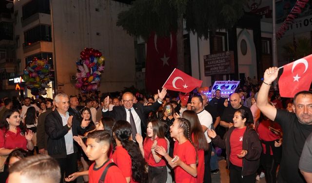 Turgutlu, 19 Mayıs’ta tek yürek oldu