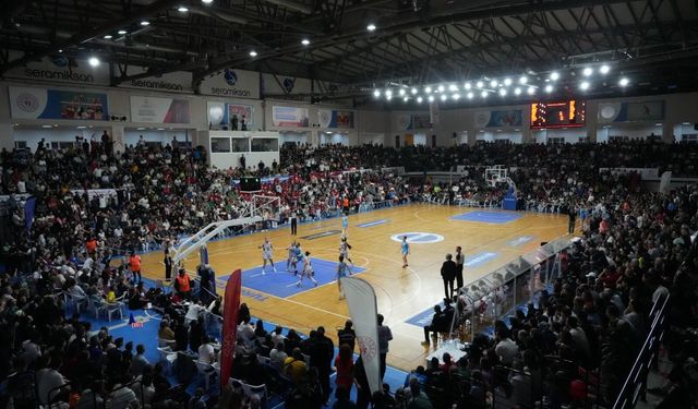 Turgutlu Belediyespor’da reklam alanları satışa sunuldu