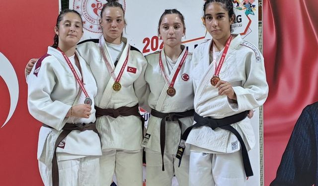 Manisalı judocular Türkiye finallerinden 3 bronzla döndü