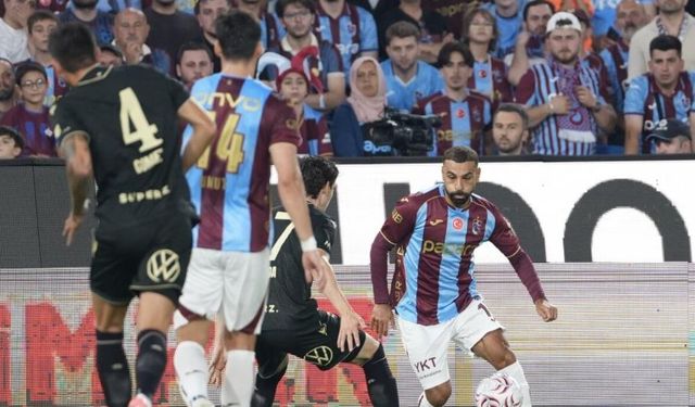 Bordo mavililer evinde mağlup