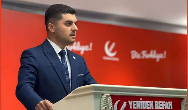Yeniden Refah Partisi Manisa'da ona emanet