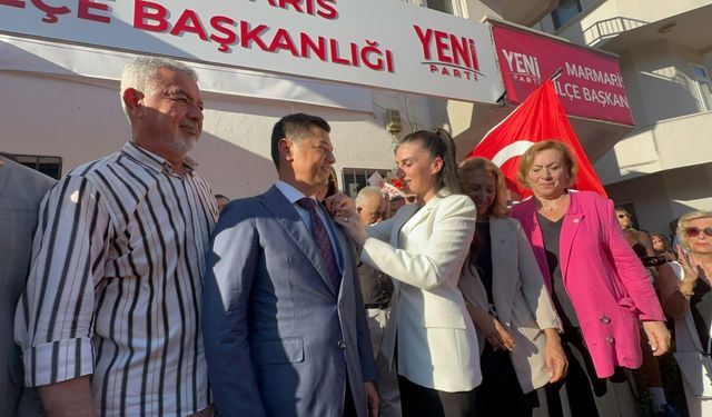 Belediye Başkanı Ünlü, CHP'den istifa ederek Yeni Parti'ye katıldı