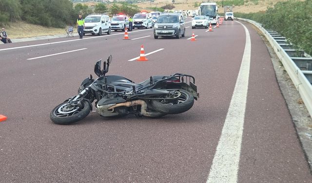 Kamyona çarpan motosiklet sürücüsü hayatını kaybetti