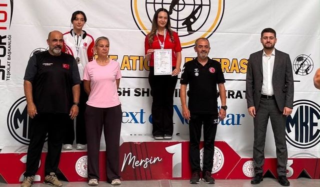 Manisalı milli sporcu Denktaş'tan rekor üstü atış