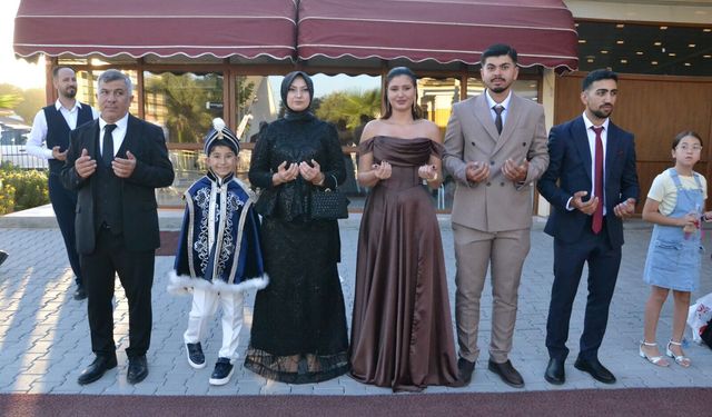 Kurt ailesinin sünnet mutluluğuna siyaset ve iş dünyasından yoğun katılım