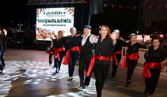 Giritliler festivaline Manisa'da yoğun ilgi