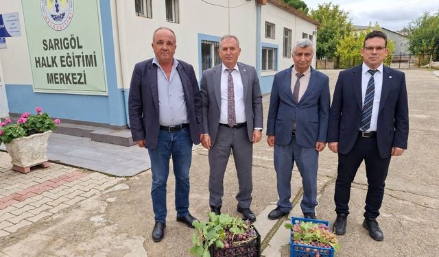 Eğitim yöneticileri sahadaki ihtiyaçları yerinde belirliyor