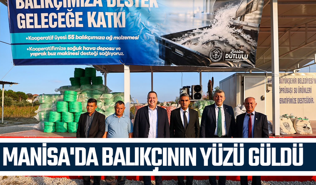 Manisa'da balıkçının yüzü güldü