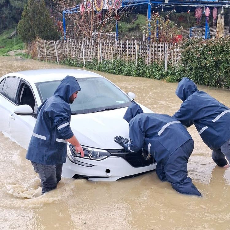 Manisa'da Büyükşehir ve MASKİ sağanak yağış için seferberlik ilan etti