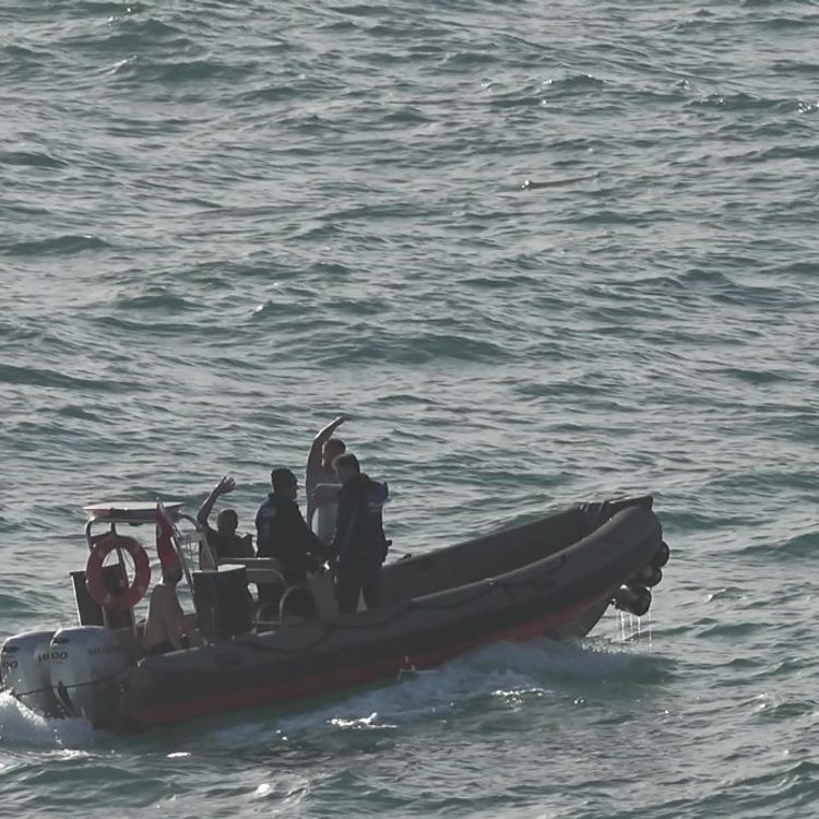 Deniz polisinden nefes kesen kurtarma operasyonu