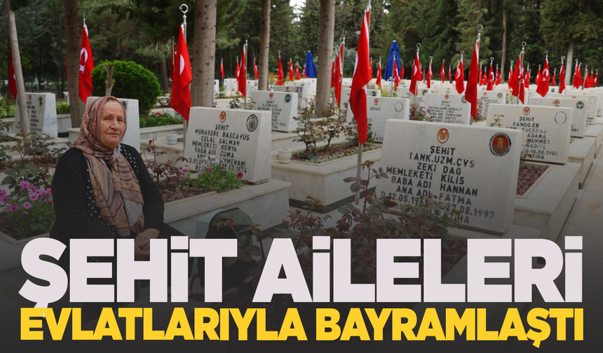 Şehir aileleri evlatlarıyla bayramlaştı