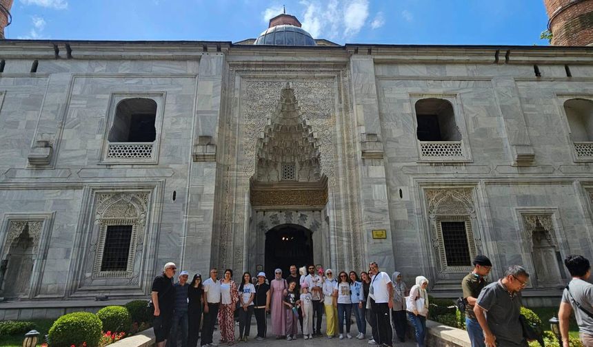 Öğretmenler Bursa’nın tarihi dokusunu keşfetti