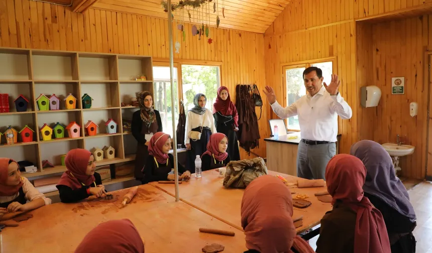 Konya Karatay'dan yaz kursları ve okullarına ziyaret