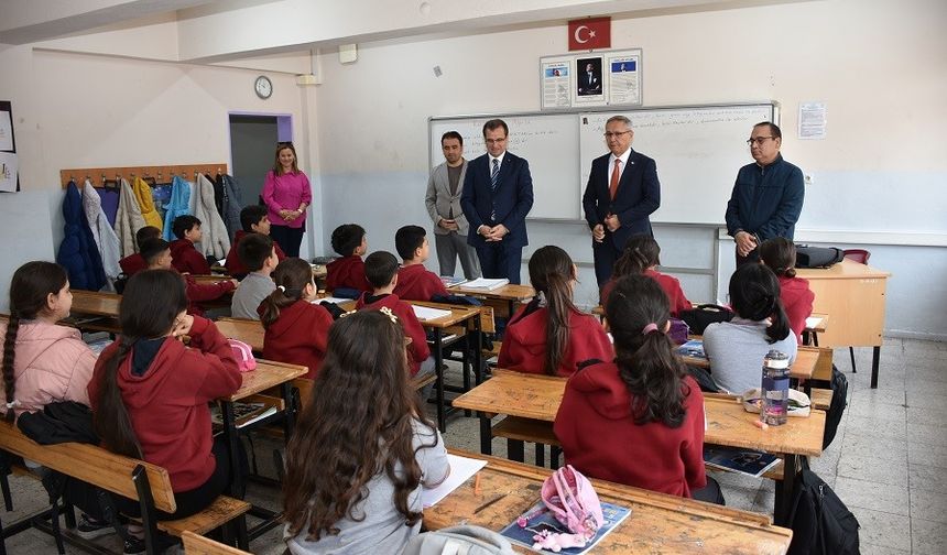 Kaymakam Güldoğan'dan eğitim turu