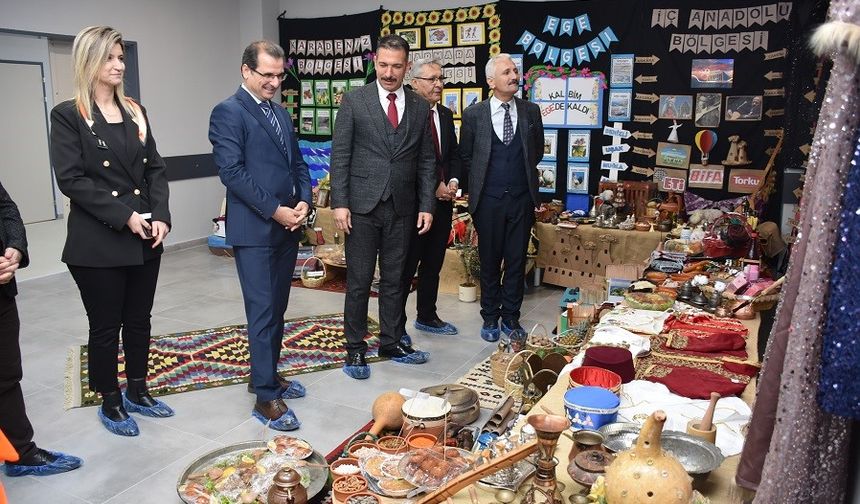 Tutum, Yatırım Ve Türk Malları Haftası kutlandı