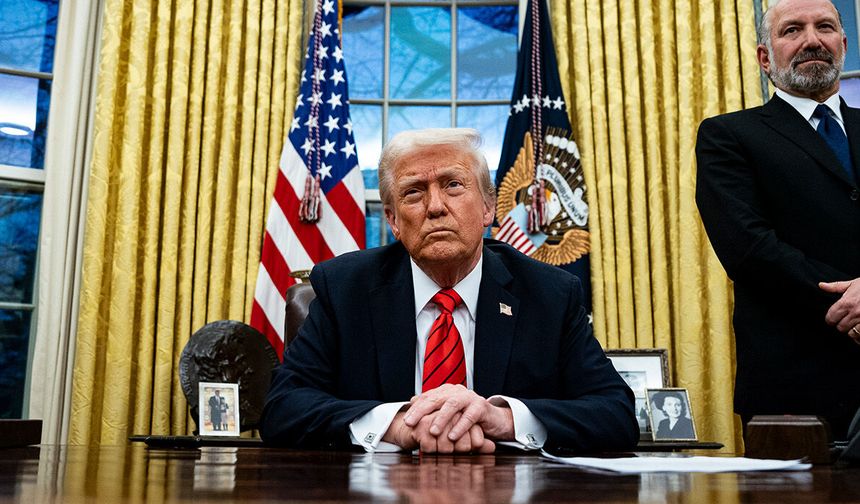 Trump : "(İran) Vurulmak istemedikleri için müzakere ediyorlar"