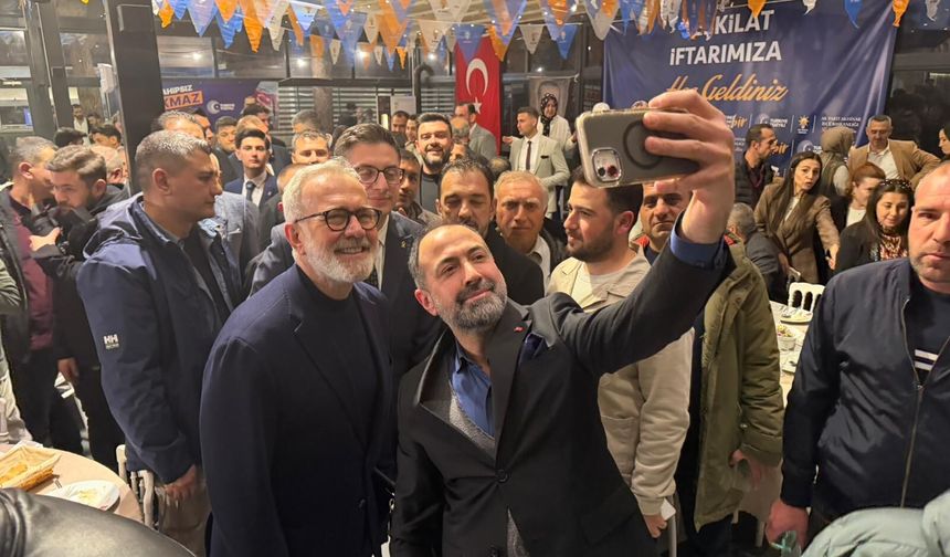 Yenişehirlioğlu, Akhisar'da ziyaretlerde bulundu