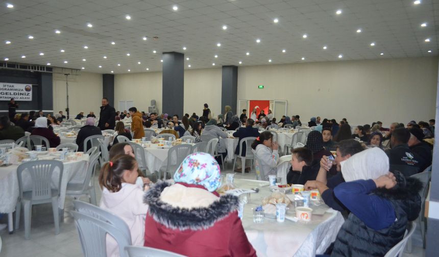 Eğitim camiası aynı sofrada buluştu