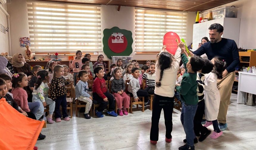 Miniklere ağız ve diş sağlığı semineri