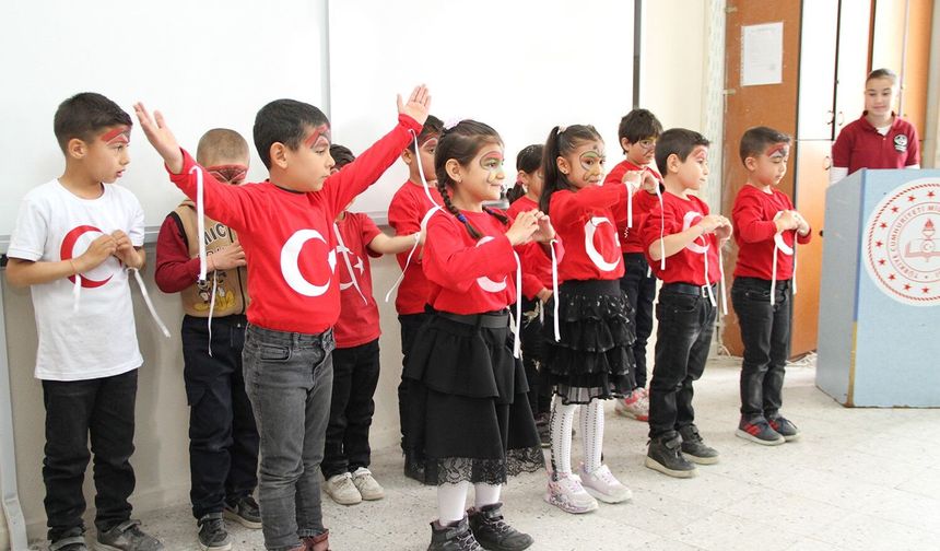 Kula'da Yeşilay Haftası etkinliklerle kutlandı