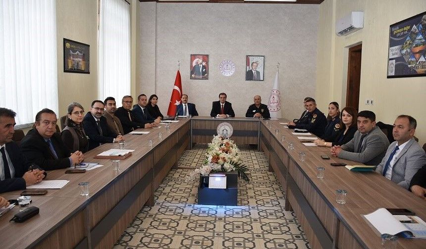 Salihli’de bağımlılıkla mücadele toplantısı gerçekleştirildi