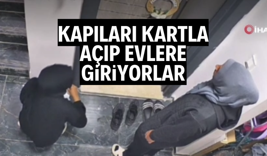 Site içinde kapıları kartla açmaya çalıştılar