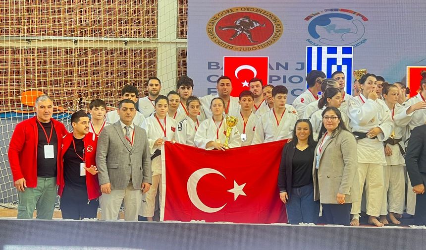 Manisalı Judoculardan Balkan’da madalya yağmuru