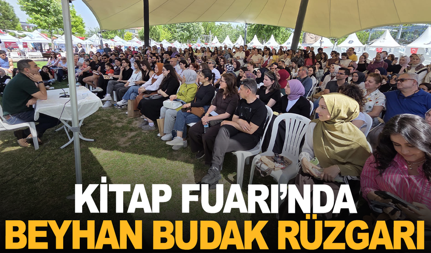 Manisa Kitap Fuarı’nda Beyhan Budak rüzgarı