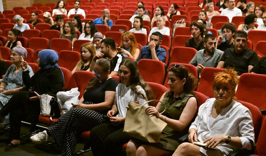 Cannes’ın ödüllü kısa filmleri Manisalı sinemaseverlerle buluştu