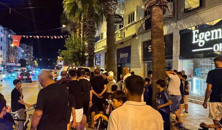 Muğla'da çatıya çıkan genç ikna edilerek aşağı indirildi