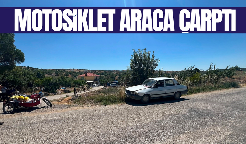 Motosiklet otomobile çarptı: 2 yaralı