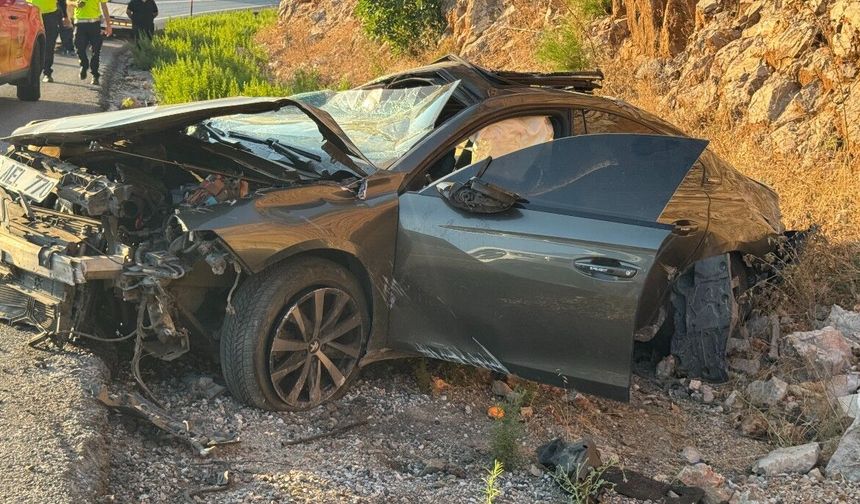 Feci kaza! Otomobil takla attı: 1 ölü, 2 yaralı